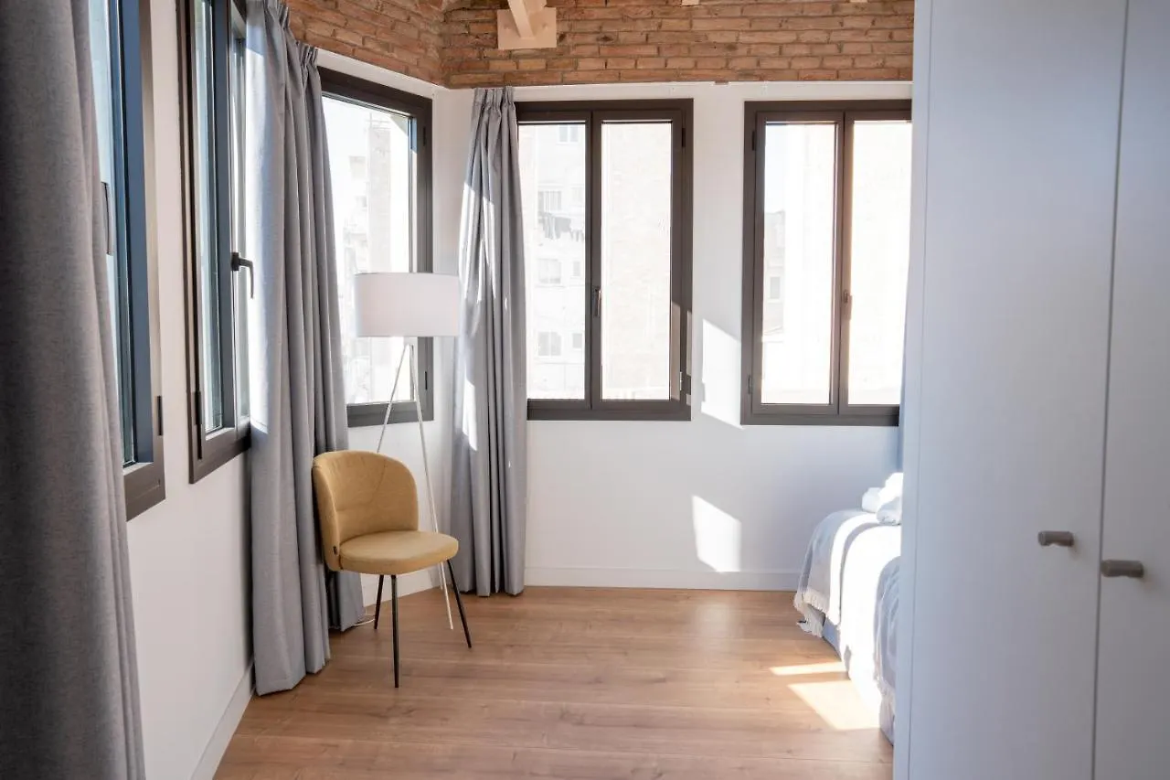 Feelathome Stadium Apartments L’Hospitalet de Llobregat